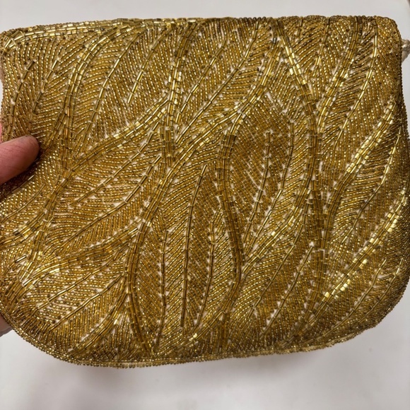 VINTAGE GOLD BEADED 1920S STYLE CLUTCH - Picture 5 of 7